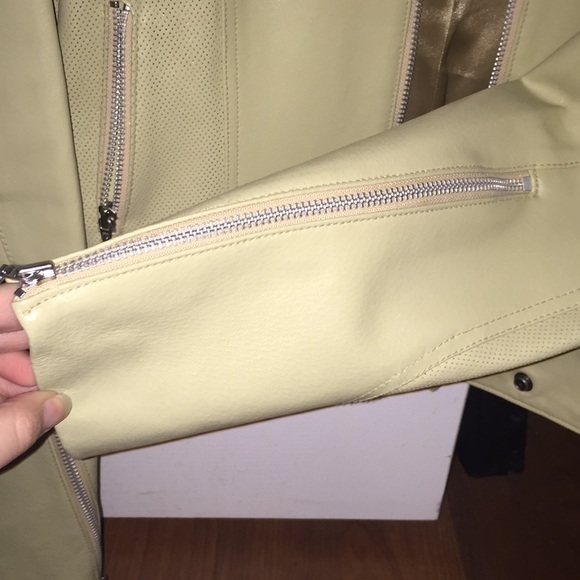 Genuine leather jacket - Picture 8 of 8